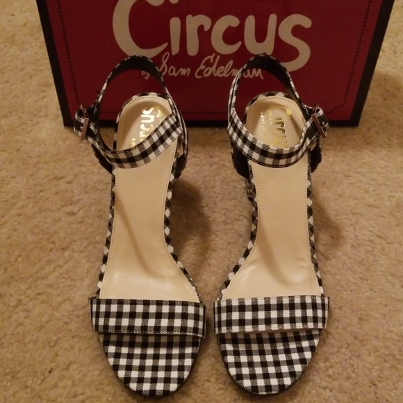 🌟Lowered🌟🖤🆕️Plaid🖤 - Picture 2 of 7